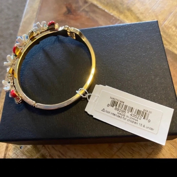 BETSEY JOHNSON SET Strawberry Crystal-Stud Drop Earrings & Matching Bracelet NWT - Picture 9 of 11